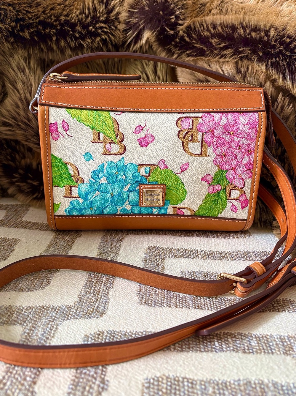 Dooney & Bourke Hydrangea Monogram Zip Crossbody Bag!